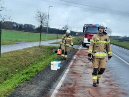 Plama oleju na DW457 - Stare Siołkowice - Chróścice