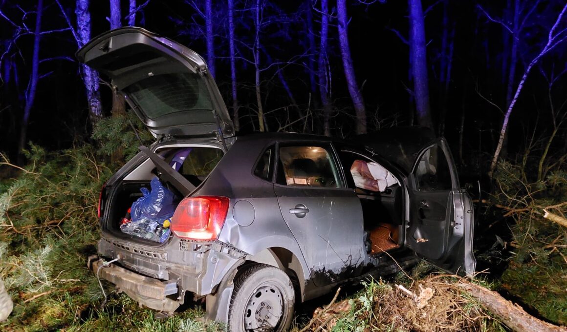 Zdarzenie drogowe na trasie Stare Siołkowice - Chróścice